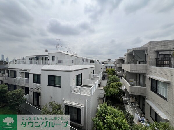 コンフォリア中落合の物件内観写真